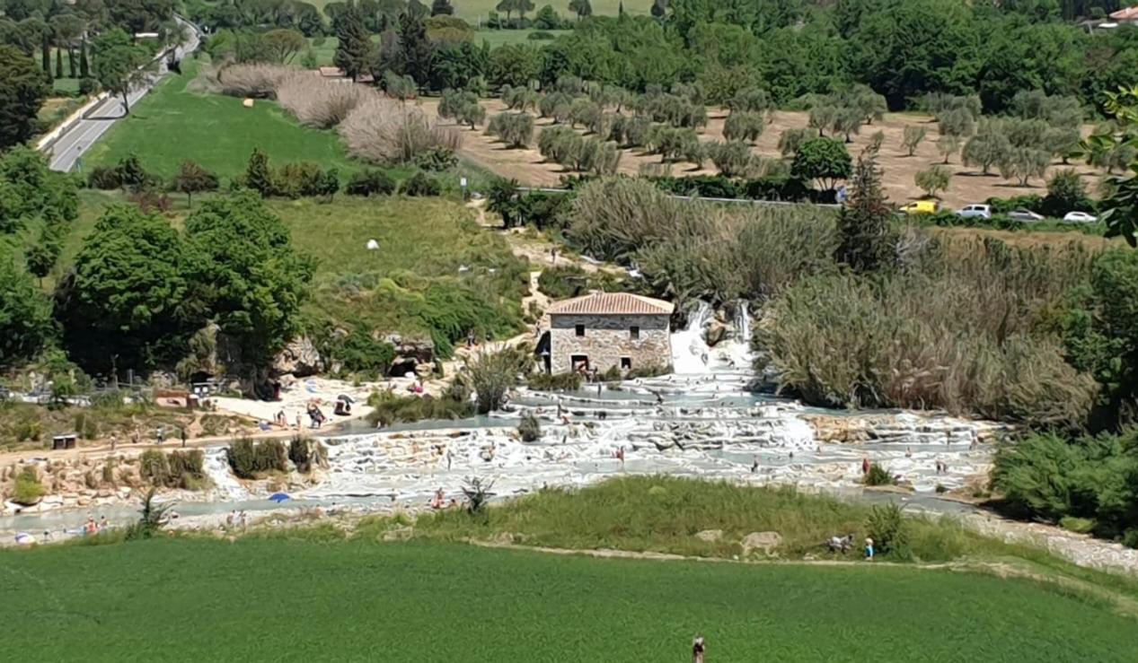 Casa Maira In Centro A Saturnia Βίλα Εξωτερικό φωτογραφία